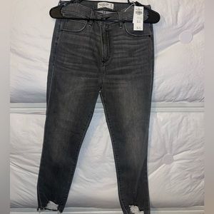 Abercrombie and Fitch, the super skinny ankle high-rise 29s